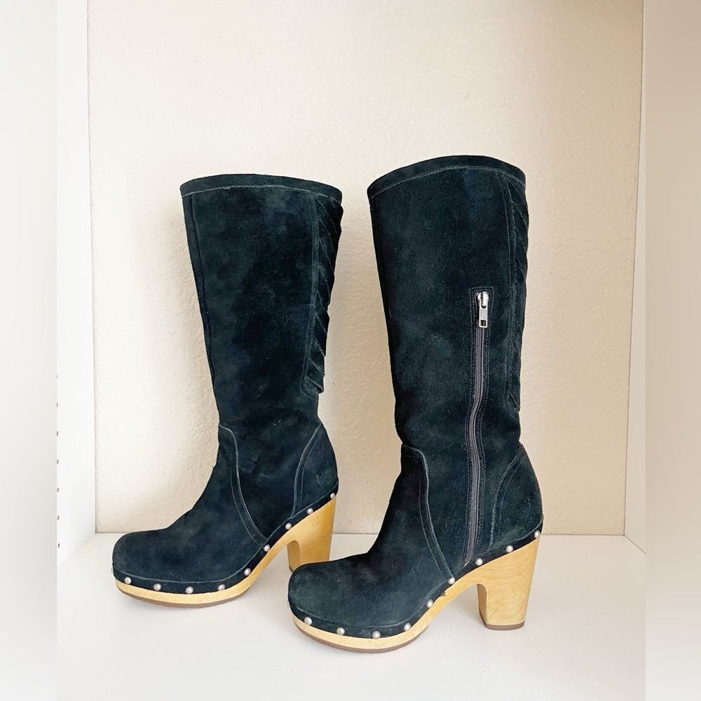 UGG Rumer Tall Black Suede Heeled Boot Size 8